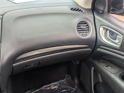 Used 2019 INFINITI QX60 Pure image 20