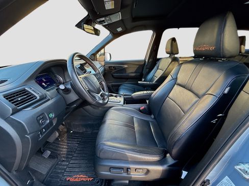 Used 2022 Honda Pilot TrailSport image 18