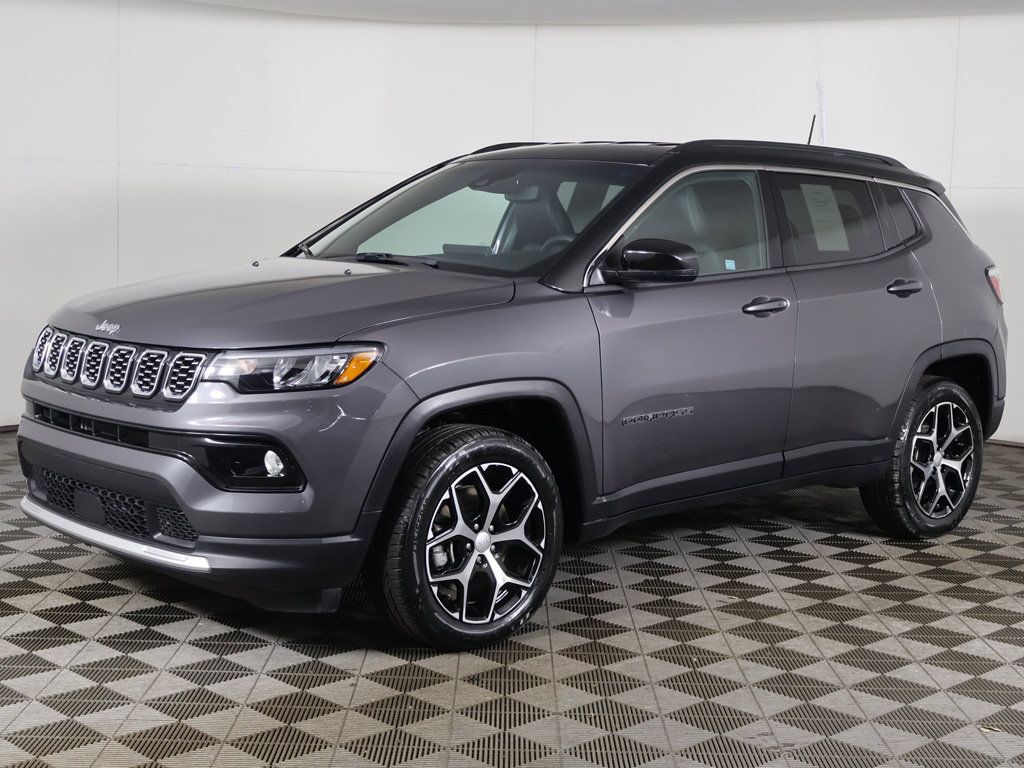 Used 2024 Jeep Compass Limited AWD/4WD image 8