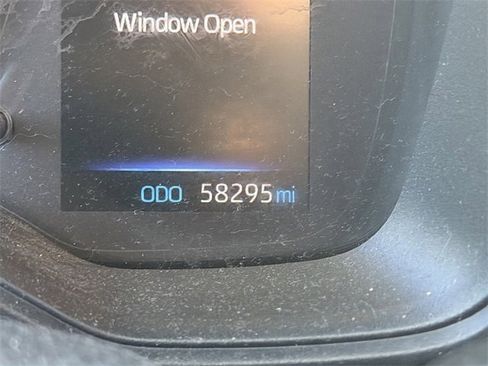 Used 2021 Toyota Corolla LE image 9