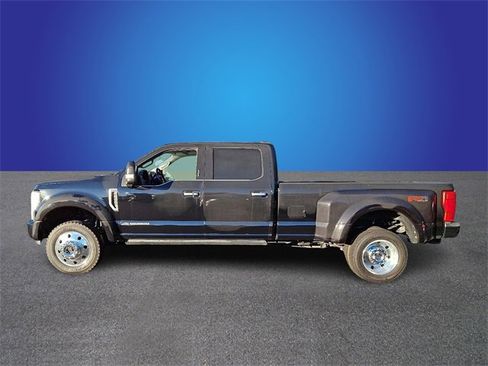 Used 2022 Ford F450 Limited w/ FX4 Off-Road Package image 7