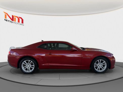 Used 2015 Chevrolet Camaro LS RWD image 6