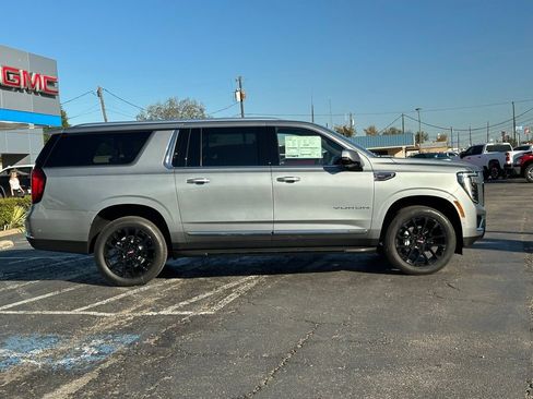 New 2026 GMC Yukon XL Elevation image 4