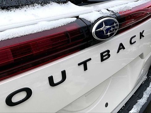 New 2026 Subaru Outback Limited image 12