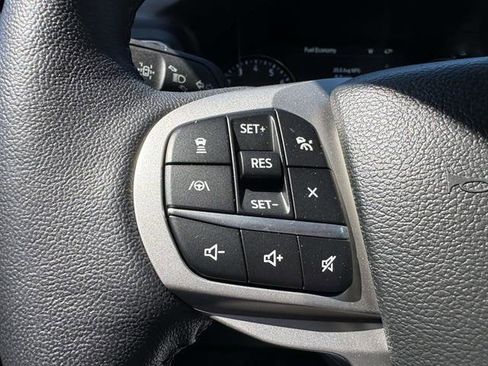 Used 2023 Ford Explorer XLT w/ Equipment Group 202A image 15