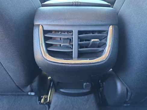 Used 2024 Chevrolet Malibu LT image 20