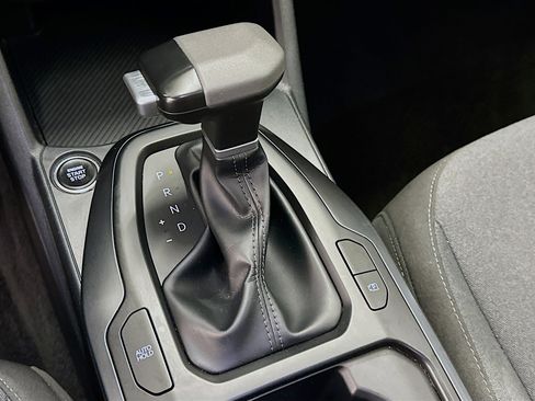 Used 2025 Kia K4 LXS image 24