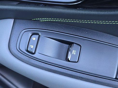 Used 2025 Subaru Outback Onyx Edition image 21