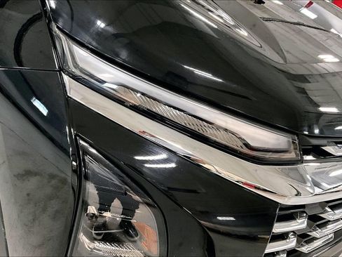 Used 2025 Chevrolet Equinox LT w/ Convenience Package II image 28