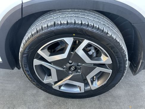 Used 2023 Hyundai Palisade SEL AWD/4WD image 11