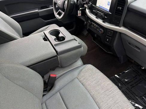 Certified 2022 Ford F150 XLT w/ Trailer Tow Package AWD/4WD image 15