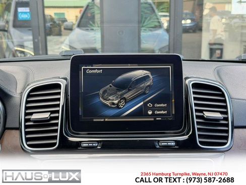 Used 2017 Mercedes-Benz GLS 450 4MATIC w/ Premium Package image 32