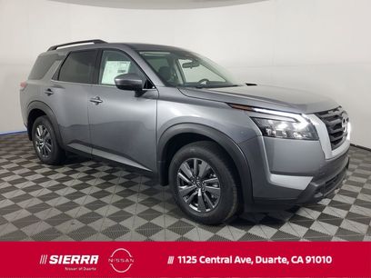 New 2025 Nissan Pathfinder SV