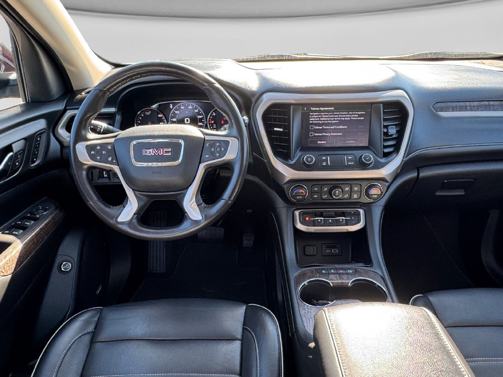 Used 2020 GMC Acadia Denali w/ Denali Ultimate Package AWD/4WD image 22