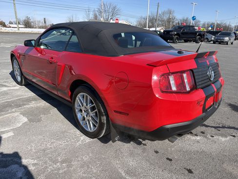Used 2012 Ford Mustang Premium image 6