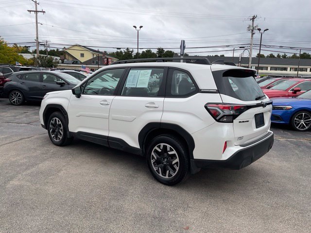 Certified 2025 Subaru Forester AWD/4WD image 8