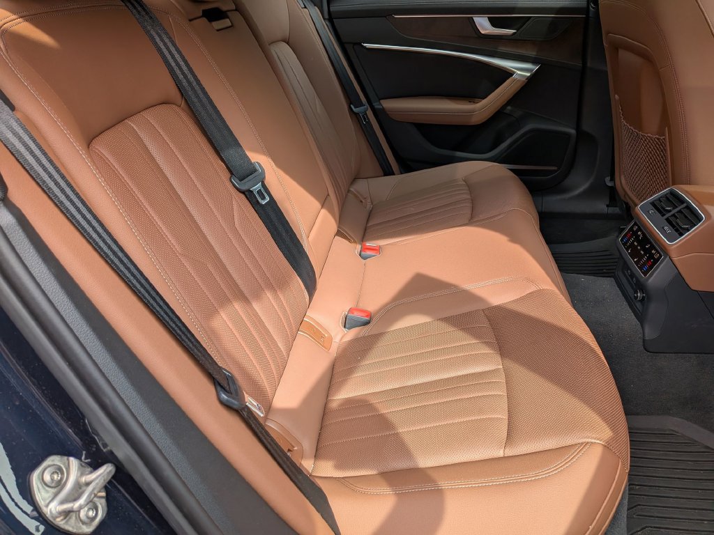 Used 2021 Audi A6 Premium Plus w/ Premium Plus Package AWD/4WD image 33