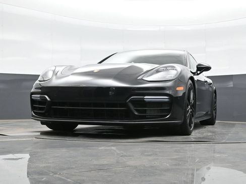 Certified 2019 Porsche Panamera GTS w/ Premium Package Plus AWD/4WD image 41