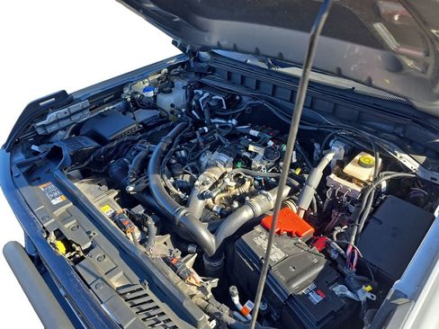 Used 2023 Ford Bronco Wildtrak image 25