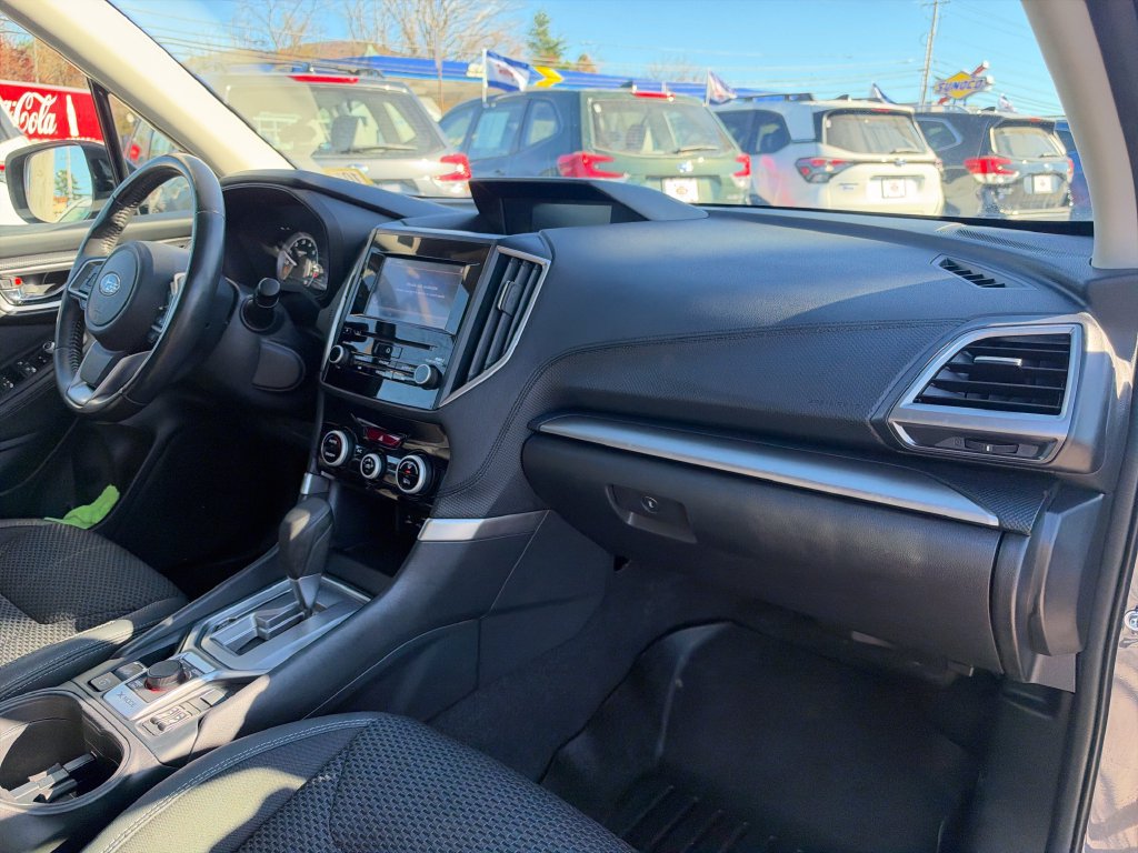 Used 2020 Subaru Forester Premium AWD/4WD image 37