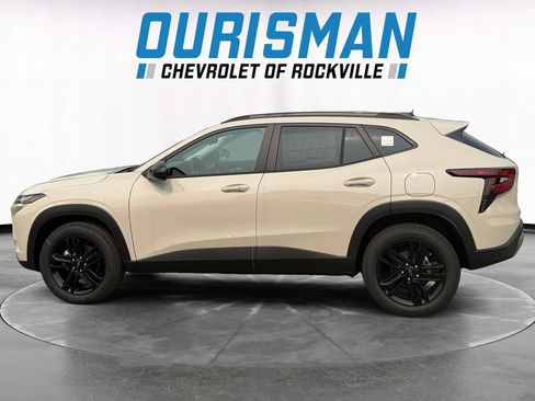 New 2026 Chevrolet Trax ACTIV w/ Driver Confidence Package FWD image 3