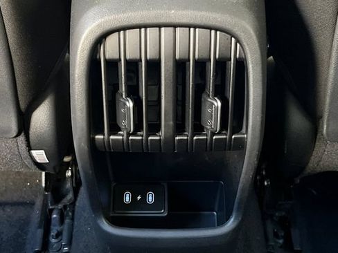 Used 2024 Hyundai Kona SEL AWD/4WD image 16