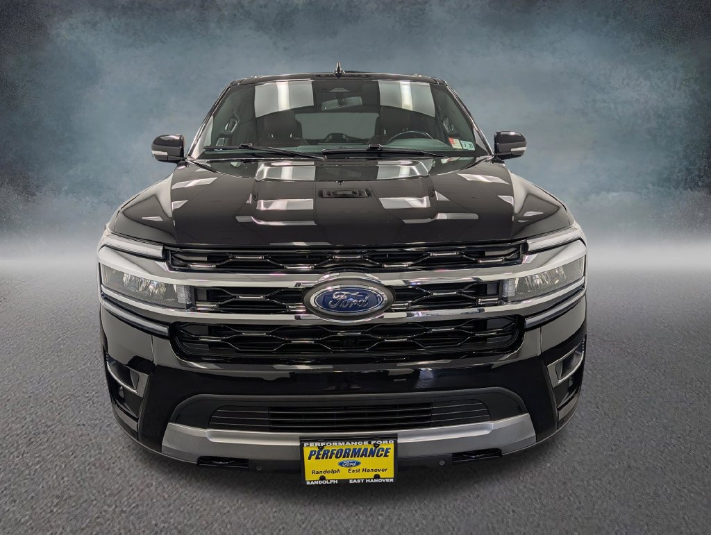 Used 2022 Ford Expedition Limited AWD/4WD image 2