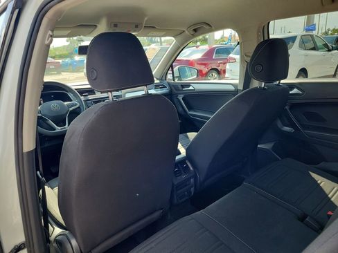 Used 2022 Volkswagen Tiguan S image 12