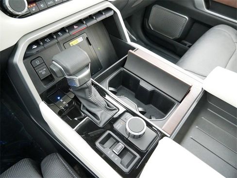 Used 2024 Toyota Sequoia Capstone image 23