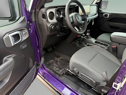 New 2026 Jeep Gladiator Willys image 16