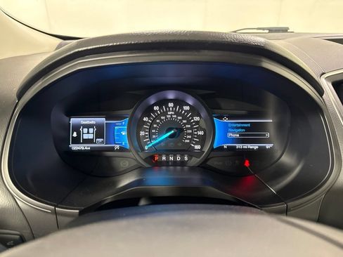 Used 2023 Ford Edge Titanium w/ Equipment Group 301A AWD/4WD image 33