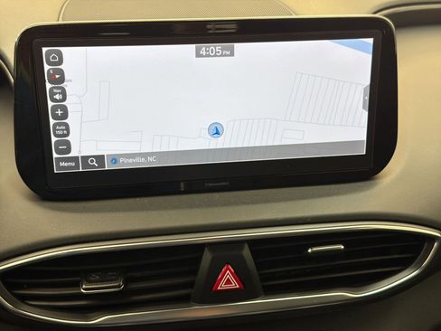 Used 2023 Hyundai Santa Fe SEL image 22