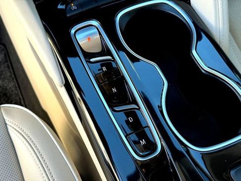 Used 2021 Buick Envision Avenir w/ Technology Package II image 18