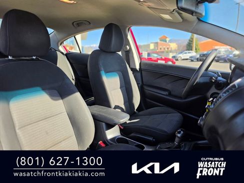 Used 2016 Kia Forte LX w/ LX Popular Plus Package image 13
