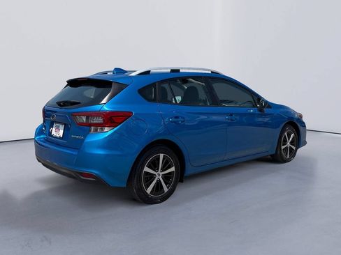 Certified 2023 Subaru Impreza 2.0i Premium AWD/4WD image 3