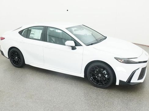 New 2026 Toyota Camry SE image 45