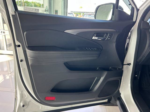 Certified 2023 Honda Ridgeline RTL image 14