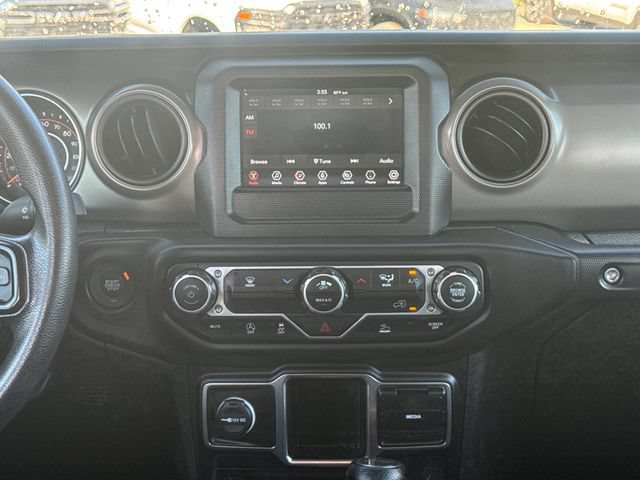 Used 2023 Jeep Wrangler Unlimited Sport AWD/4WD image 31