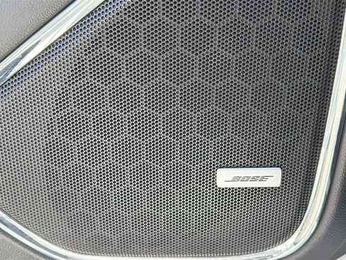 Used 2017 GMC Yukon SLT RWD image 13