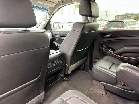 Used 2020 GMC Yukon SLT image 17