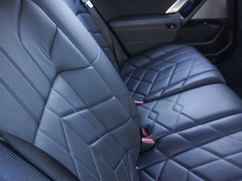 Used 2023 BMW 760i xDrive w/ Parking Assistance Package image 45