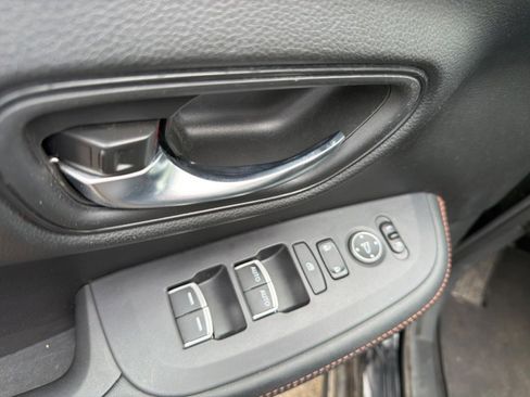 Certified 2023 Honda HR-V Sport image 19