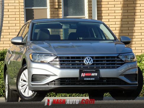 Used 2019 Volkswagen Jetta S w/ Driver Assistance Package FWD image 1