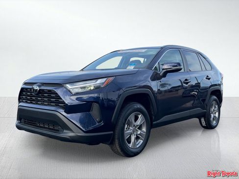 Certified 2025 Toyota RAV4 XLE AWD/4WD image 2