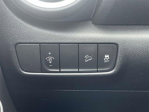 Used 2023 Hyundai Kona SEL w/ Convenience Package image 25