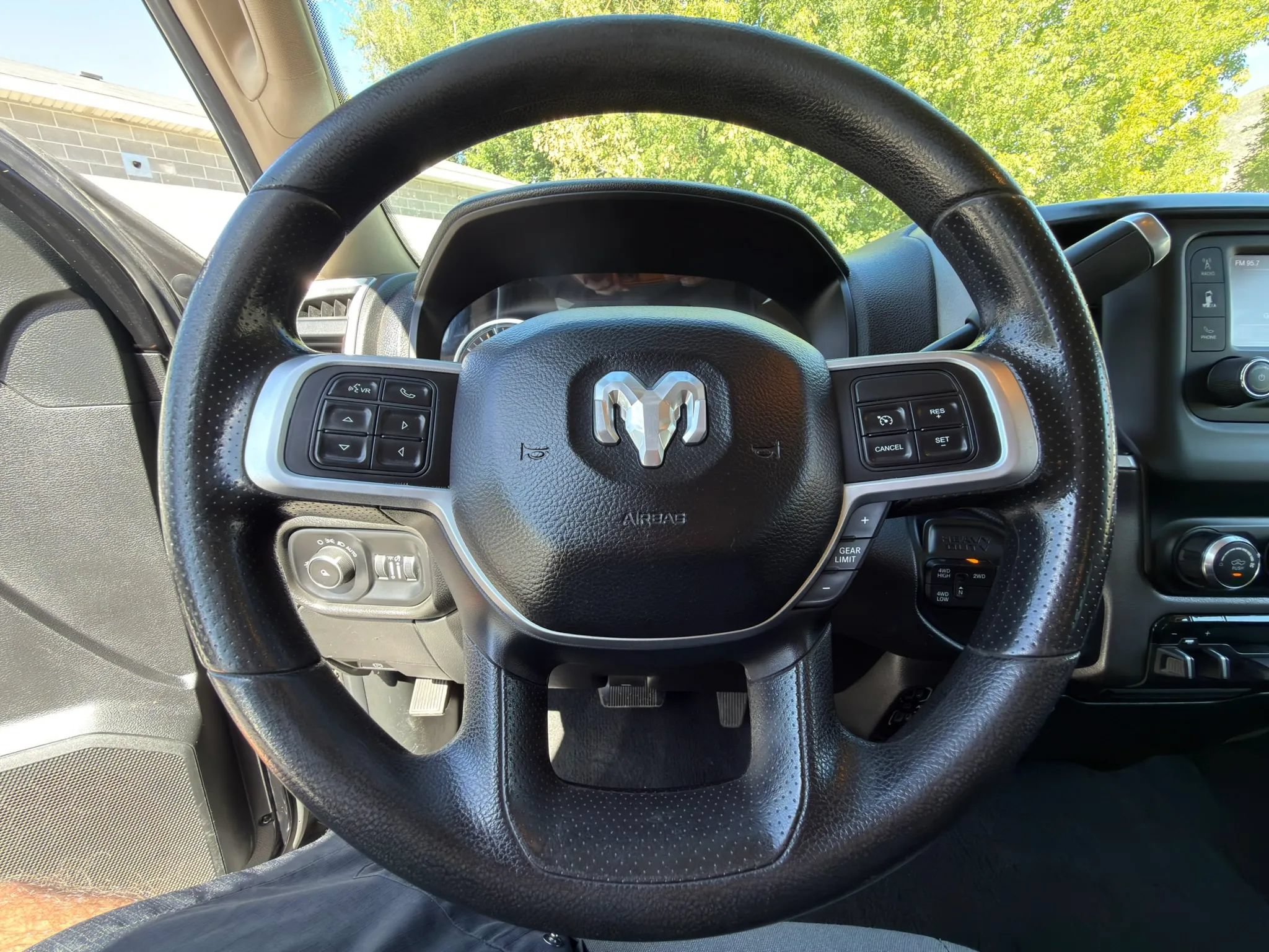 Used 2020 RAM 2500 Big Horn AWD/4WD image 38