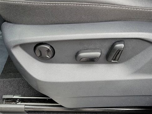 Used 2021 Volkswagen Atlas SE w/ Panoramic Sunroof Package image 20