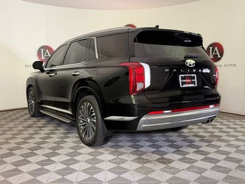 Certified 2024 Hyundai Palisade Calligraphy AWD/4WD image 9