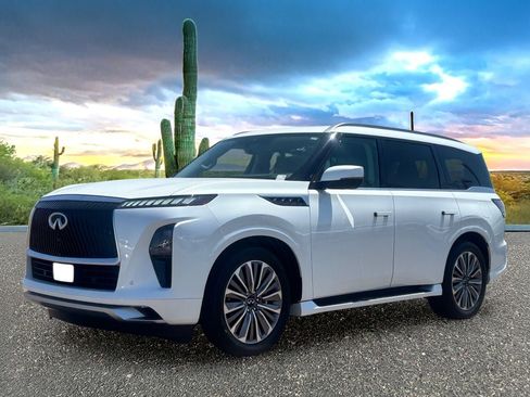 Certified 2025 INFINITI QX80 Luxe AWD/4WD image 2