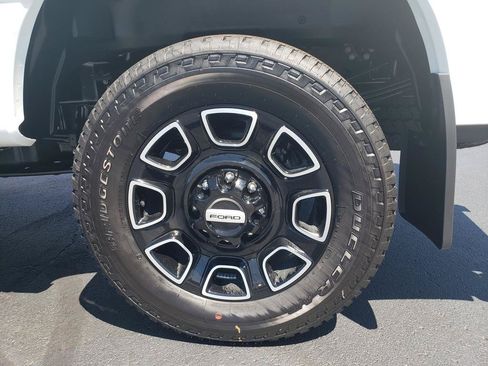 New 2026 Ford F350 Platinum AWD/4WD image 12